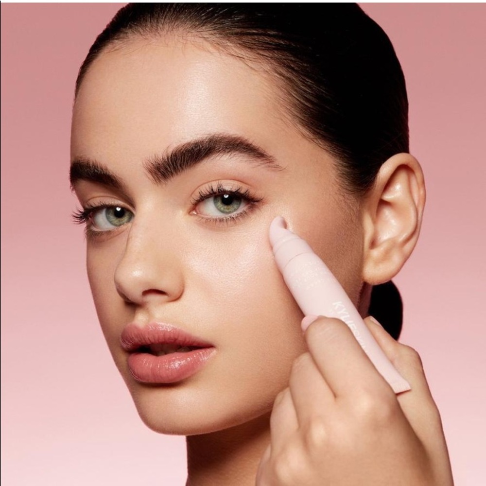 Kylie Jenner Eye Cream